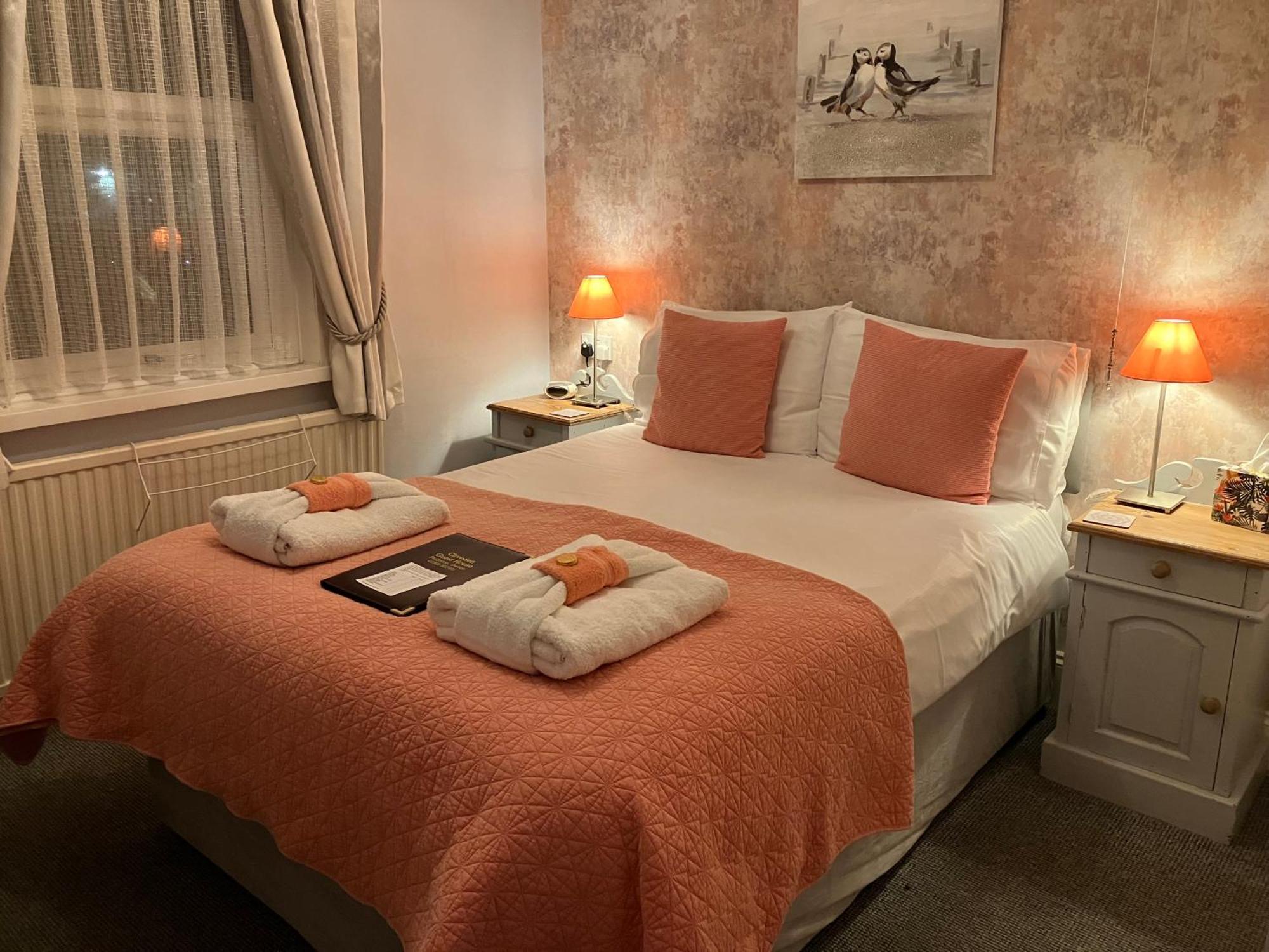 Cliveden Guest House Пейнтон Экстерьер фото